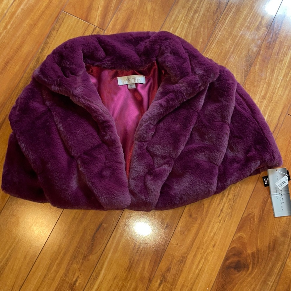 Tahari faux fur stole